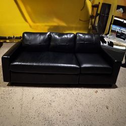 Faux Leather sofa - Black