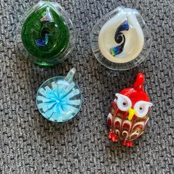 Glass Pendants 2$ Each great for Christmas