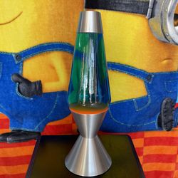 Vintage Wide Lava Lamp