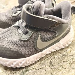 Baby boy Nike Shoes 4C