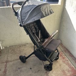 Strolee Stroller