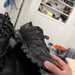 Designer Sneakers 