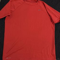 Men’s Nike T Shirt