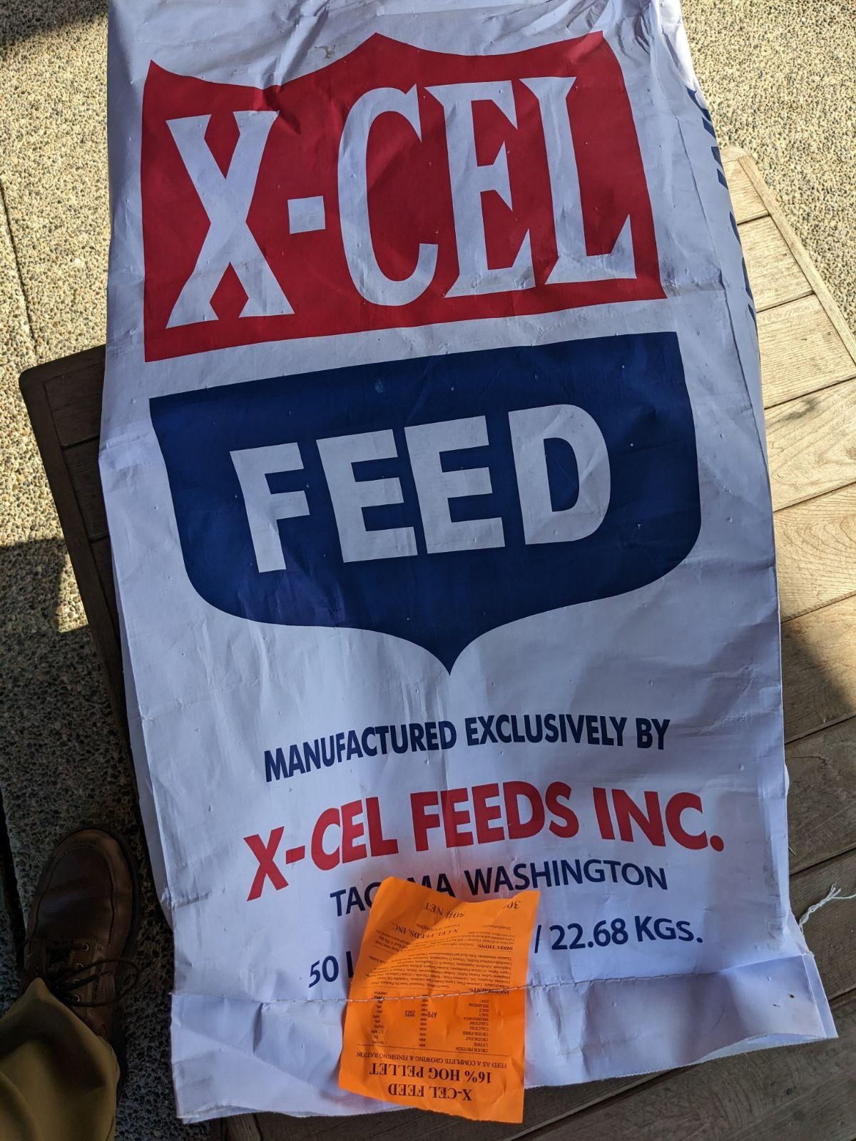 X-Cel Hog 16 Feed