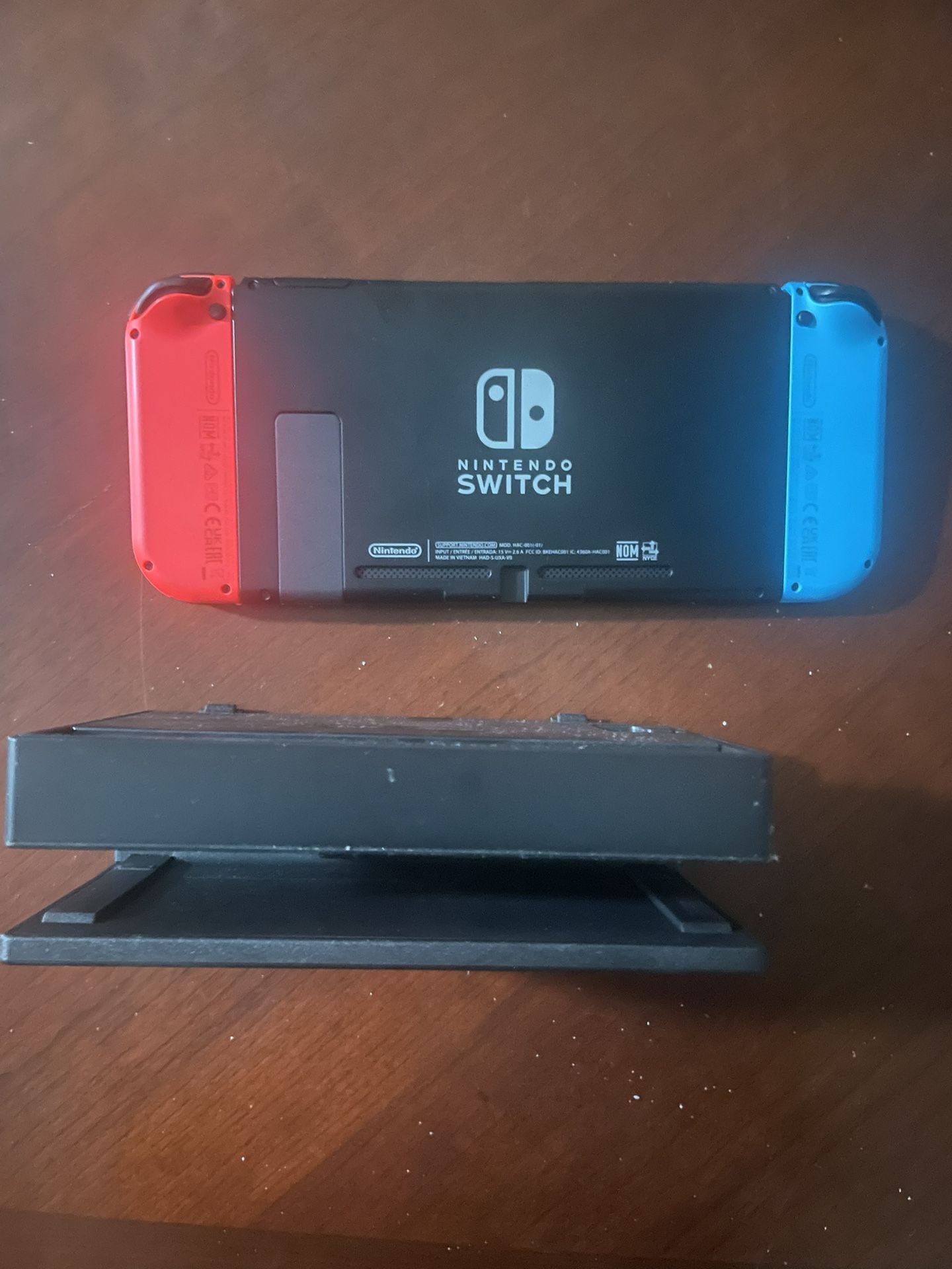 Nintendo Switch V2 32GB Handheld System - Gray