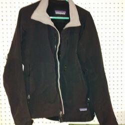 Men's Medium Black Patagonia Zipper Jacket 