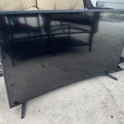 Samsung (50 Inch) 4K Curved Smart TV