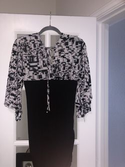 LOVING IT LASIES LIL BLACK PRINT DRESS