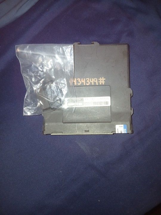 Engine Control For 2006 Toyota Camry 75$
