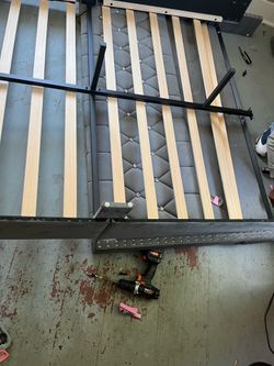 Full bed frame