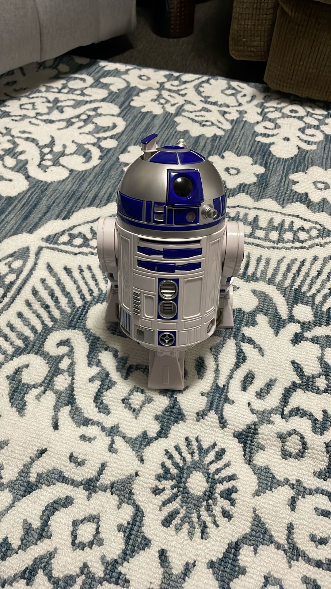 R2-D2