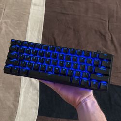 Corsair K70 RGB Pro