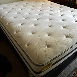 Queen Mattress And box Spring