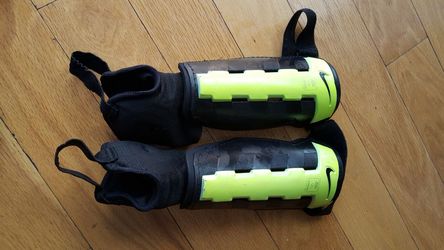 Nike Shin Gaurds