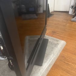 Sony 32” Tv