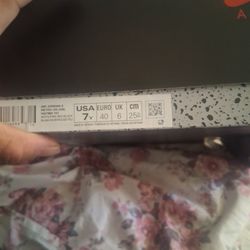 Jordan 5 firered Mens size 7