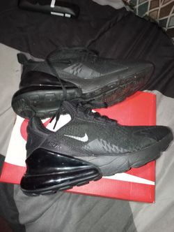 Nike 270