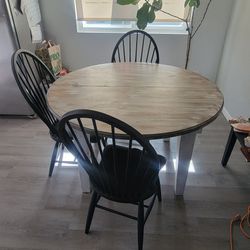 Round Kitchen Table With Chairs And Bench