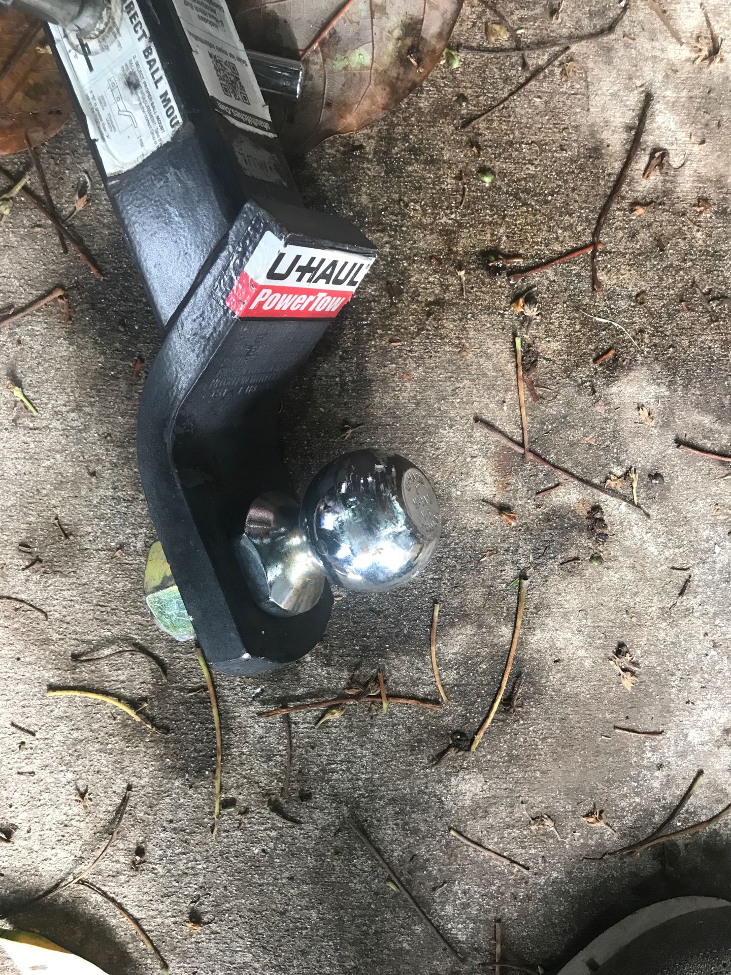 Tow Hitch 2” ball and receiver. Will fit most standard trucks