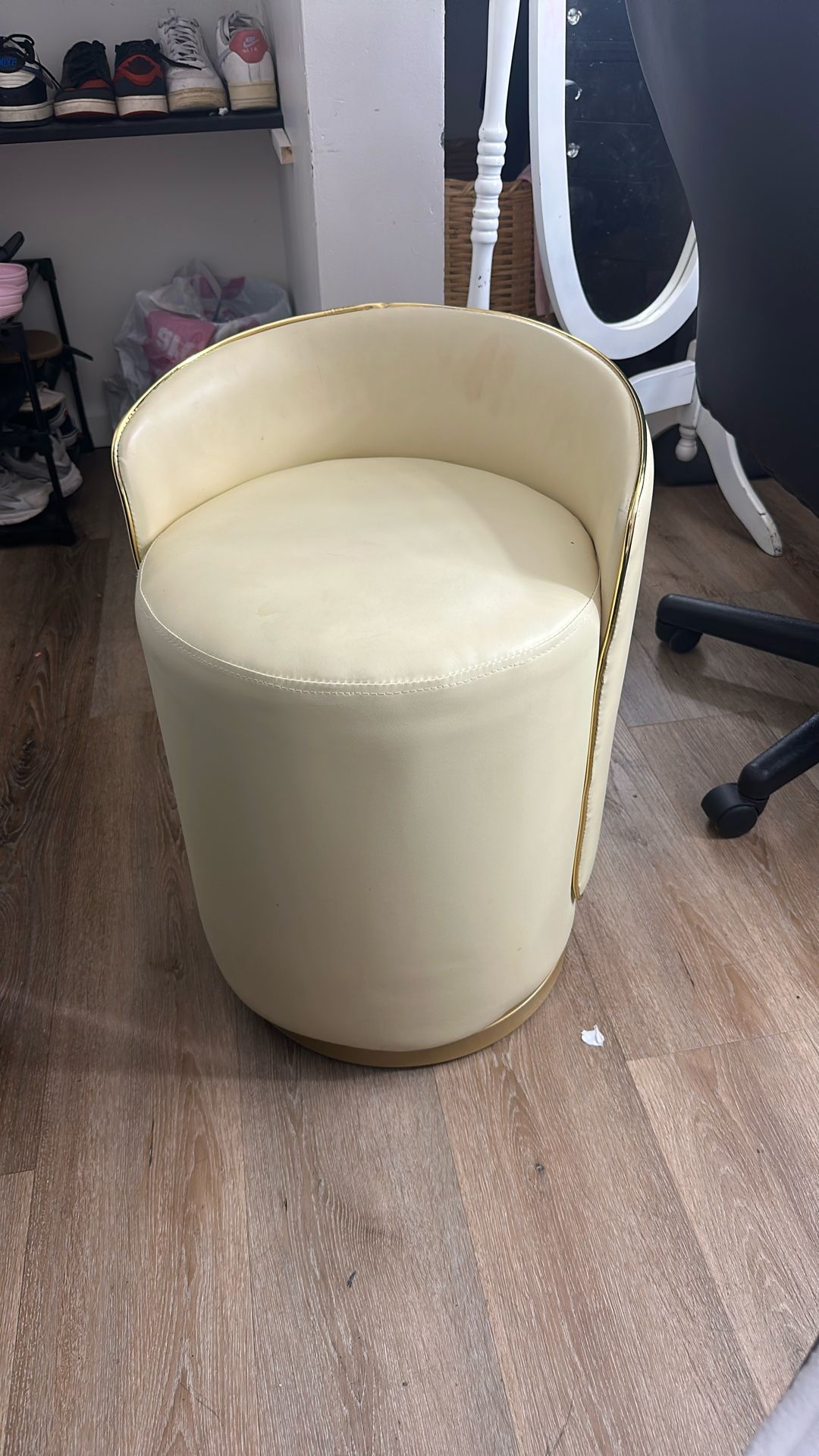Comfy Stool