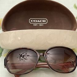 Coach Sunglasses S-M Size With Cloth & Box