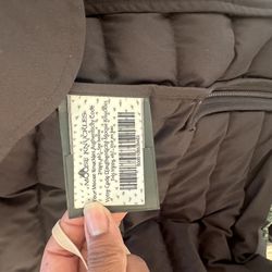 Medium Moose Knuckle 