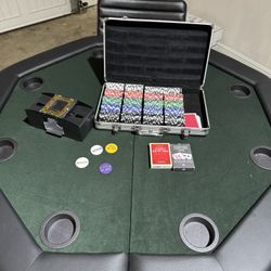 Poker Table /w Chairs