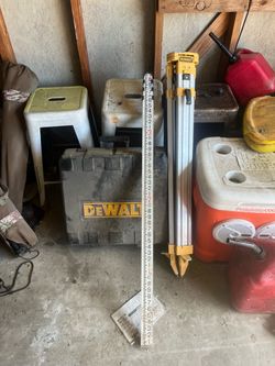 Dewalt transit level