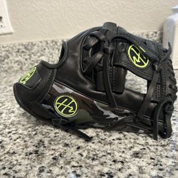 Infield Baseball Glove 