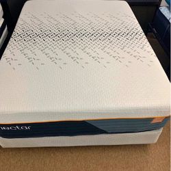 Nectar, Nectar Ultra Hybrid, Queen Mattress , Like New