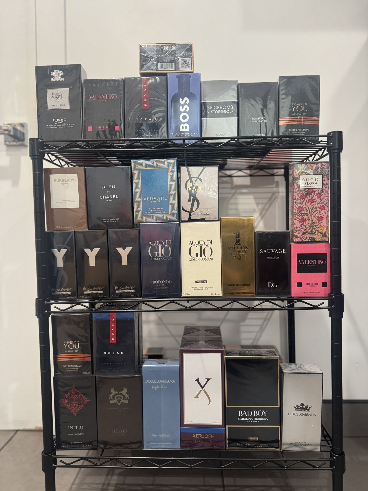 Perfumes & Colognes