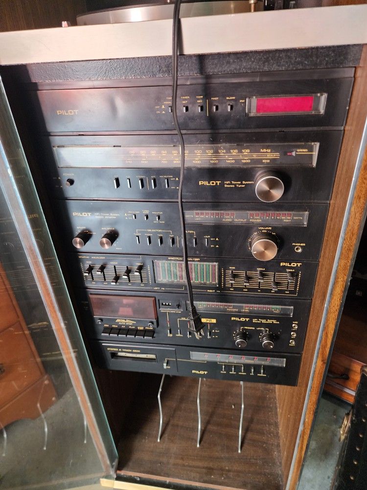 Vintage Stereo System (READ DESCRIPTION)