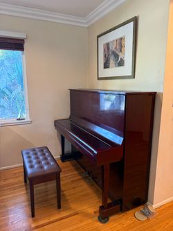 Yamaha U3 Piano with Bench