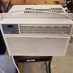A/C Window Unit 