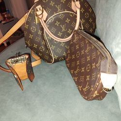 3 Piece LouisVuitton Eclipse Bag , Make Up Bag, 6 Key Holder.    )