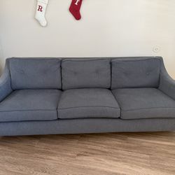 Sofá en excelente estado – ¡Muy cómodo y precio negociable!