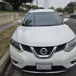 2014 Nissan Rogue Select