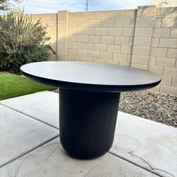 CRATE & BARREL Dining Table