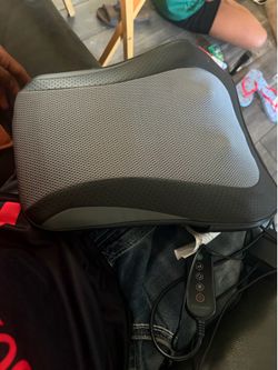 Massage pillow with heat