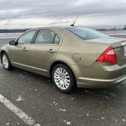 2012 Ford Fusion Hybrid, 73k Miles 