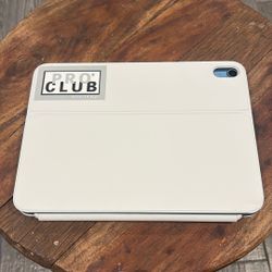 IPad 16th Generation With Apple Air Key Board