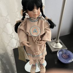 American Native Porcelain Doll ( Many Stars) Doll By Linda Mason/ Georgetown Collections. In Fantastic Condition 