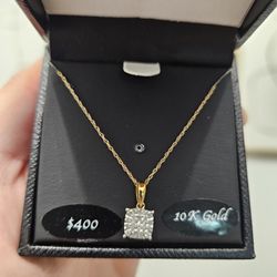 $100 Diamond Cluster 18" Pendant Necklace in 10k Gold
