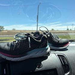 Hoka Clifton 4 