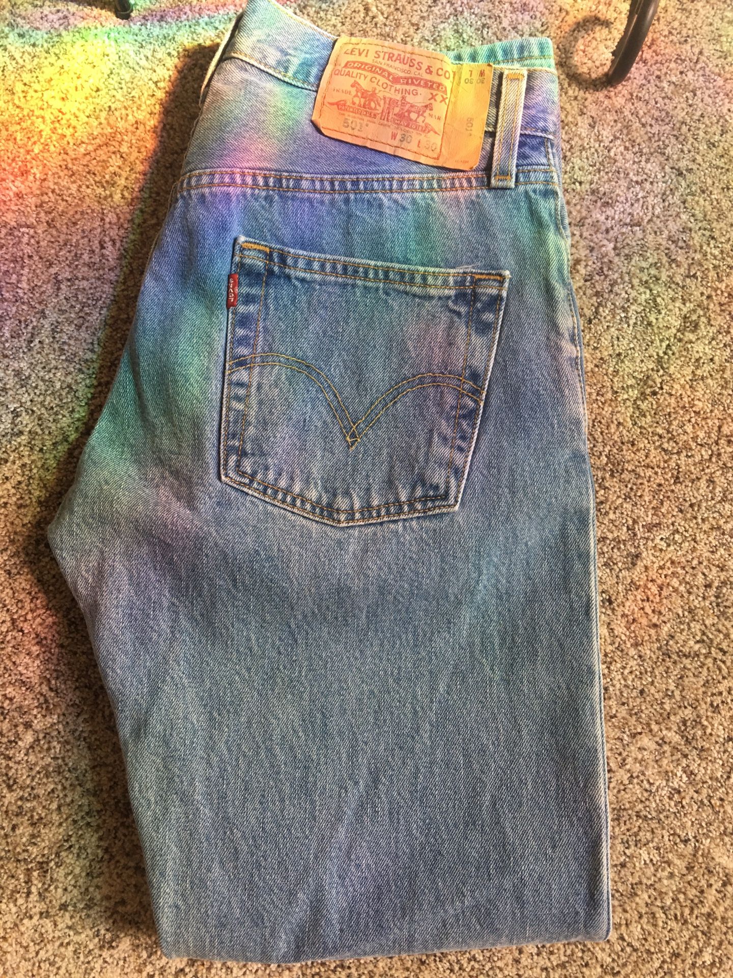 Levi 501 Jeans (W30 X L30) - Men’s