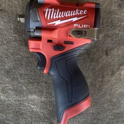 Milwaukee Impact Wrench 