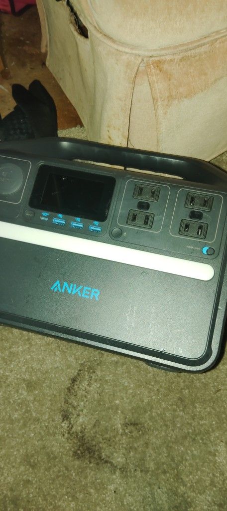 Portable Power Supply Works Perfectly Fine Like New