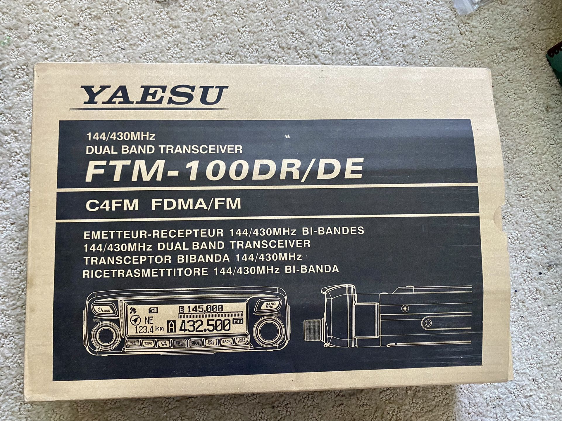 Yaesu FTM100D  Dual Band C4fm Radio 