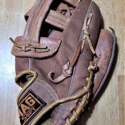 MAG Soft Baseball Glove (RHT