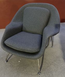 Womb Chair (gray)